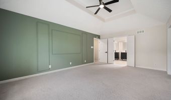 7474 Oakland Hills Dr, Indianapolis, IN 46236