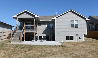 8617 E Chris St, Bel Aire, KS 67226
