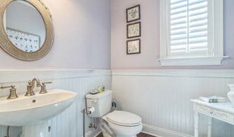 392 LANGBERG Ln, Ambler, PA 19002