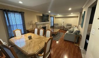 302 Wellington Pl 2, Aberdeen, NJ 07747