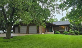 2145 Kenneth Dr, Albert Lea, MN 56007