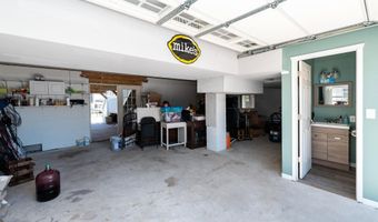 73 Carlyle Dr, Bayville, NJ 08721