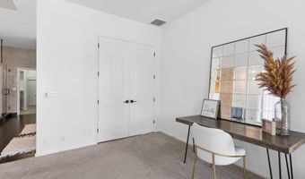 1465 W ISLAND Cir, Chandler, AZ 85248