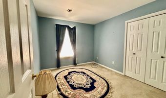 15 Hannah Lee Rd, Barnegat, NJ 08005