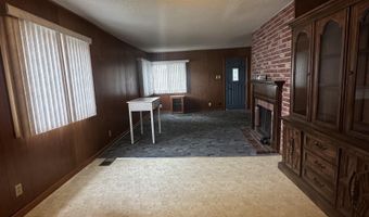 65 13 Ave W, Albia, IA 52531