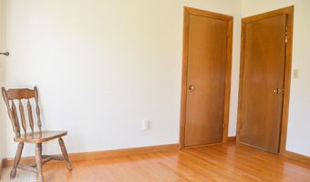 499 W River Rd, Augusta, ME 04330