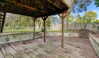 325 Meinzer St, Aberdeen, NJ 07747