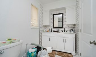 4232 Linden Ln, Anderson, IN 46011