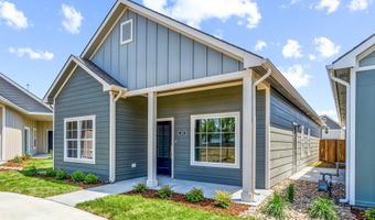 421 E Lexington Ln, Andover, KS 67002