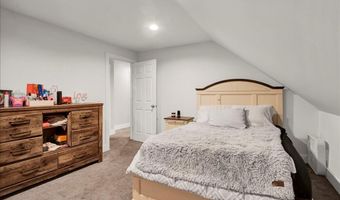 5922 VT 15 Rte, Cambridge, VT 05464
