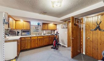 13993 Crosstown Blvd NW, Andover, MN 55304