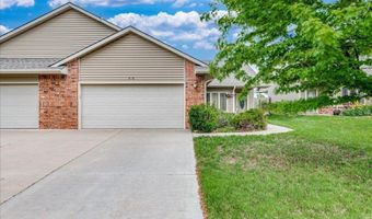 418 W Summit Ave, Augusta, KS 67010