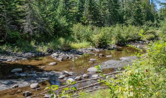 40-1 Bates Rd, Abbot, ME 04406