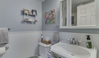 6903 White Pines Ct, Indianapolis, IN 46217