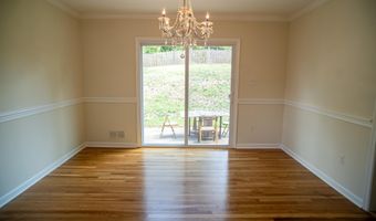 5012 LARNO Dr, Alexandria, VA 22310
