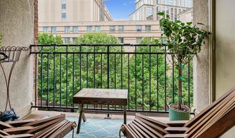 2330 14TH St N 407, Arlington, VA 22201