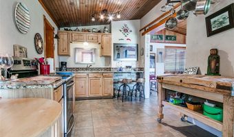 208 W Shore Dr, Arcadia, OK 73007