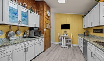 201 Hoop Pole Creek Dr, Atlantic Beach, NC 28512