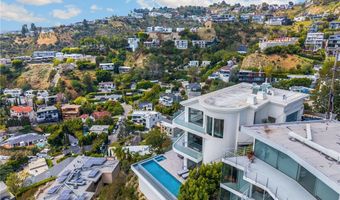 1609 Viewmont Dr, Los Angeles, CA 90069