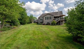 609 Burgess Cir, Aurora, OH 44202