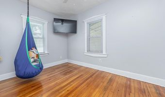 220 E WILLIAMS Ave, Barrington, NJ 08007