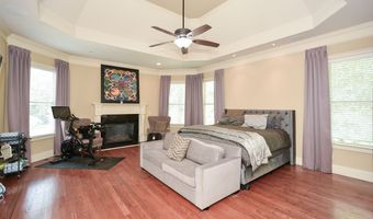 2210 Spalding Dr, Atlanta, GA 30350