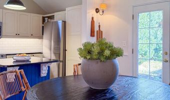 560 RICHMOND Rd, Amissville, VA 20106