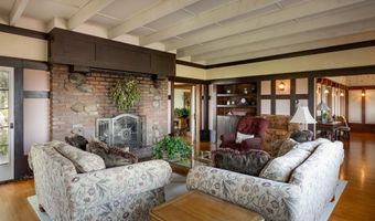9844 Summit Dr, La Mesa, CA 91941