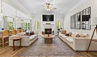 744 MANLEY St, Auburn, AL 36832