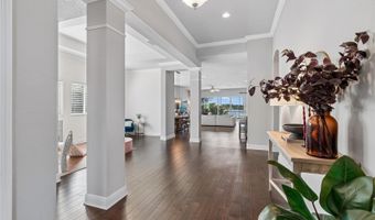 7223 HOURGLASS Dr, Apollo Beach, FL 33572