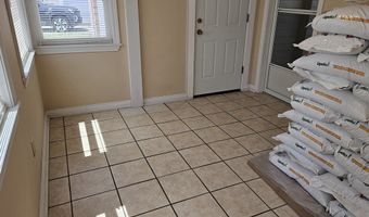 461 River Rd, Lincoln, RI 02865