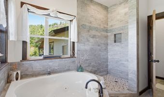 1010 Mc Quade Gulch Dr, Clark Fork, ID 83811