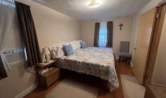 37 Pine Island Ave, Berlin, NH 03570