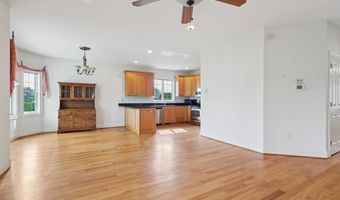 752 Matthews St, Bristol, CT 06010