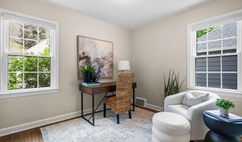 1107 Arborview Blvd, Ann Arbor, MI 48103