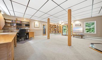 140 Appletree Rd, Auburn, NH 03032