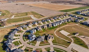 2107 NE 17th St, Ankeny, IA 50021