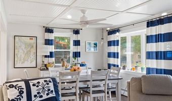 44 Highbank Ave, North Kingstown, RI 02852