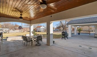 5726 Wood Rd SW, Albuquerque, NM 87105