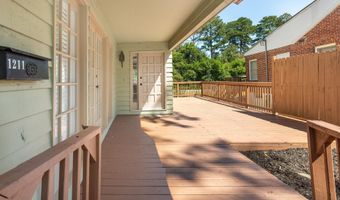 1211 FOREST Ln, Anniston, AL 36207
