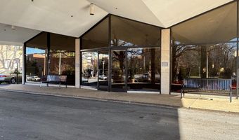 1200 N NASH St 830, Arlington, VA 22209