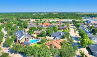 8101 Brownsville Ln, Bethany, OK 73008