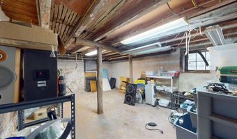 40 N Shore Rd, Absecon, NJ 08201