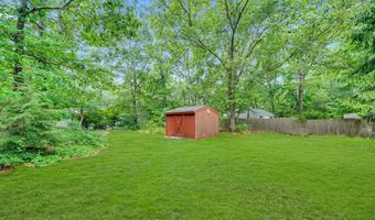 3238 Ridgewood Rd, Allenwood, NJ 08720