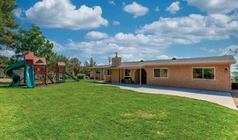 3008 N Victoria Dr, Alpine, CA 91901