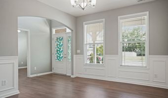 1951 Cobbett Dr, Avon, IN 46123