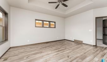 2400 E Brek St, Brandon, SD 57005