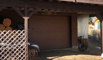 512 Skyline Dr, Cascade, ID 83611