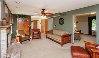 3806 Columbine Ave, Ames, IA 50010