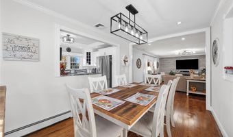 160 Grand Central Ave, Amityville, NY 11701